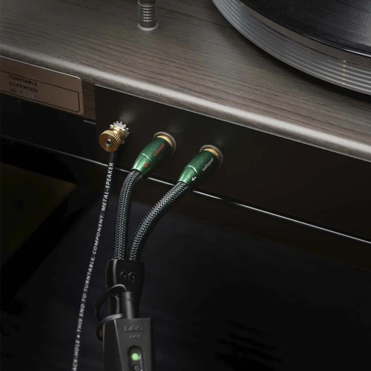 AudioQuest Black Hole GroundGoody RF-Dissipating Ground Wire (4.91 ft.) - groovevinylvault